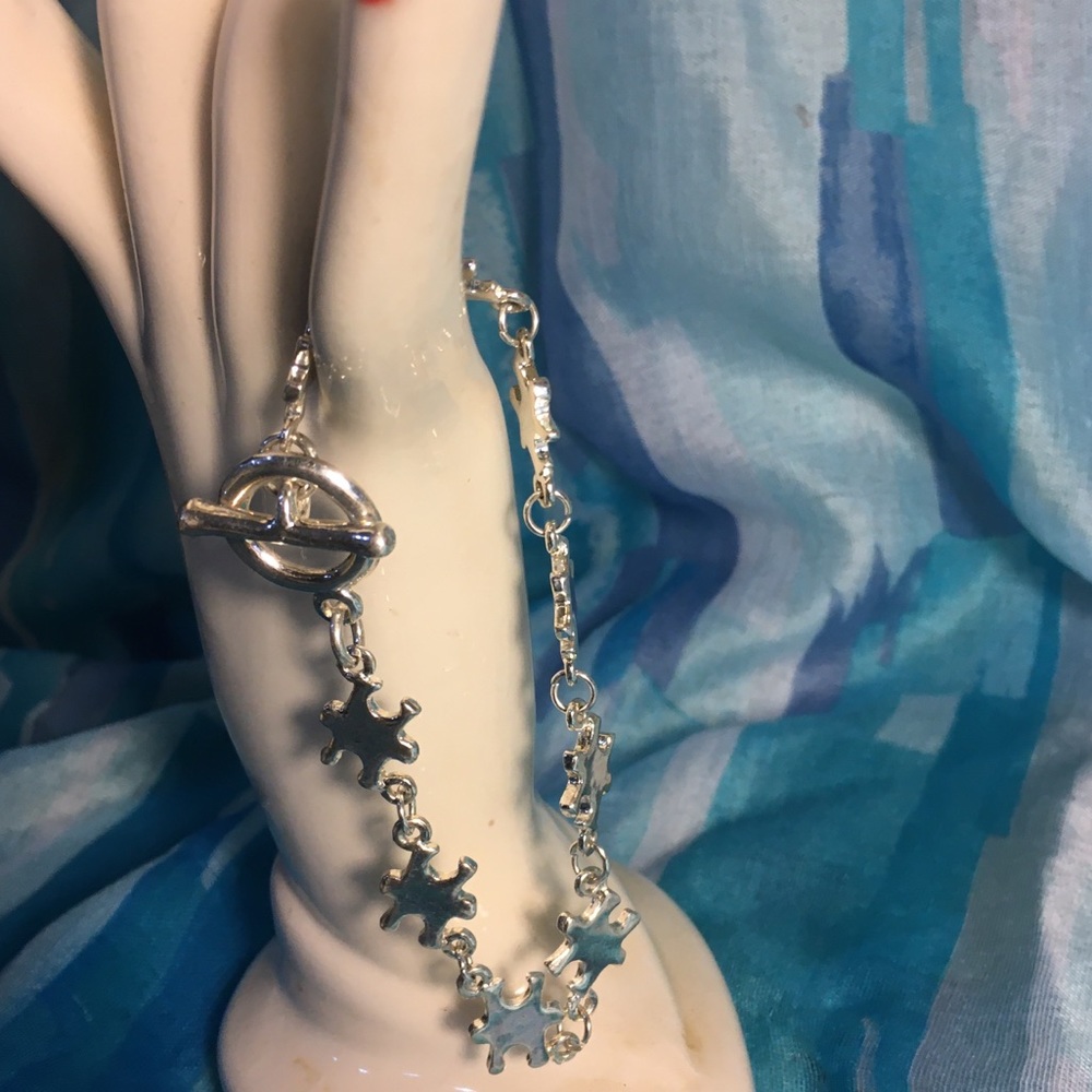 4 piece jewelry assortment - Picture 4 of 6